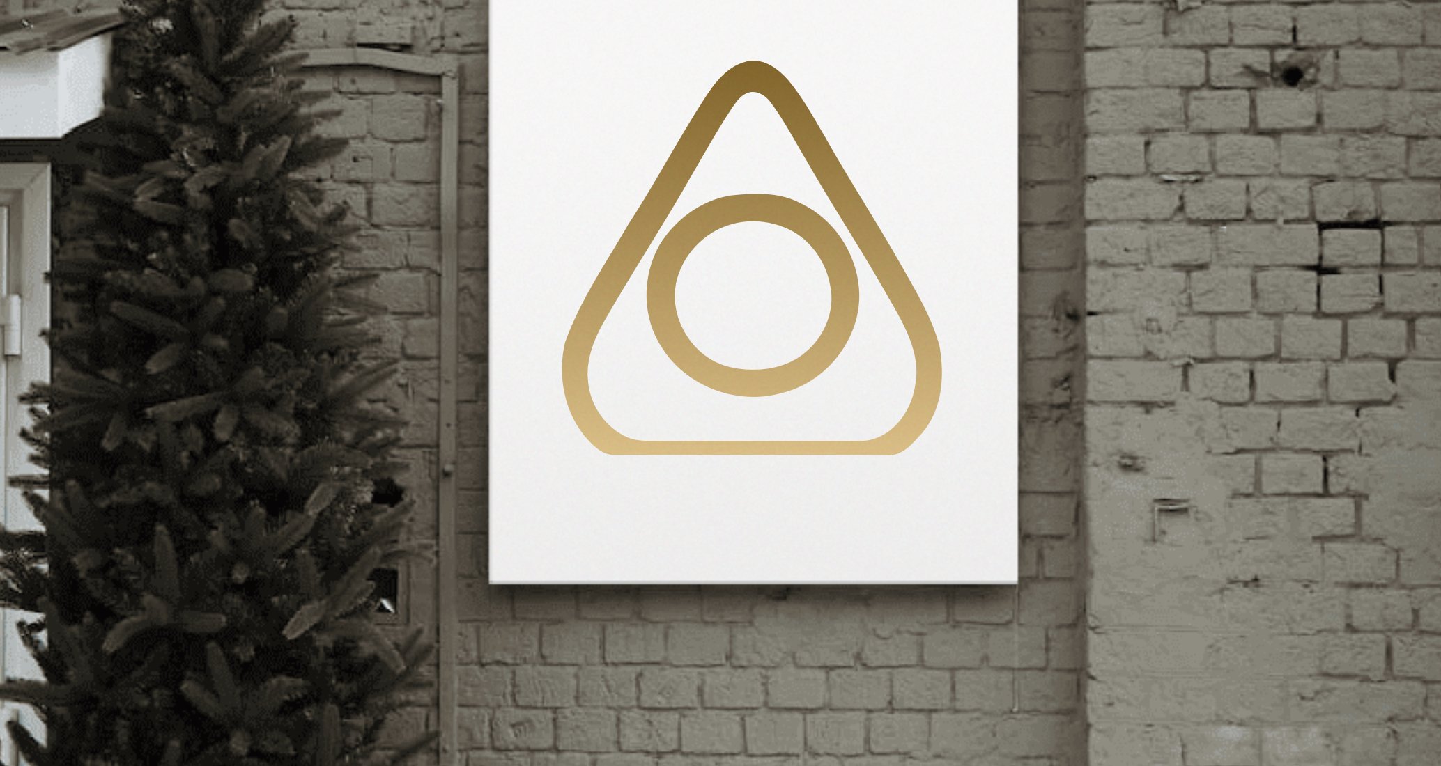 Company logo «TITAN» 4