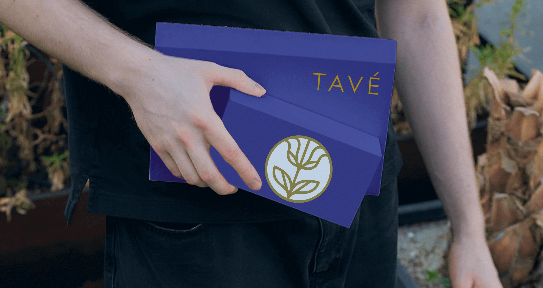 Company logo «TAVÉ» 3